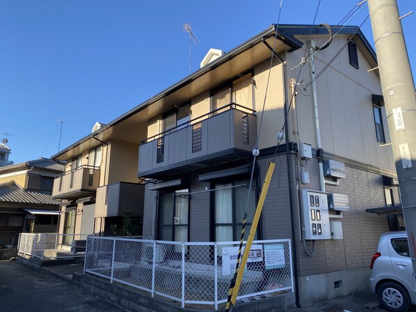 サティ宝殿の物件外観写真